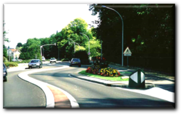 Aménagement de sécurité de type «Chicane» à l'entrée de l'agglomération